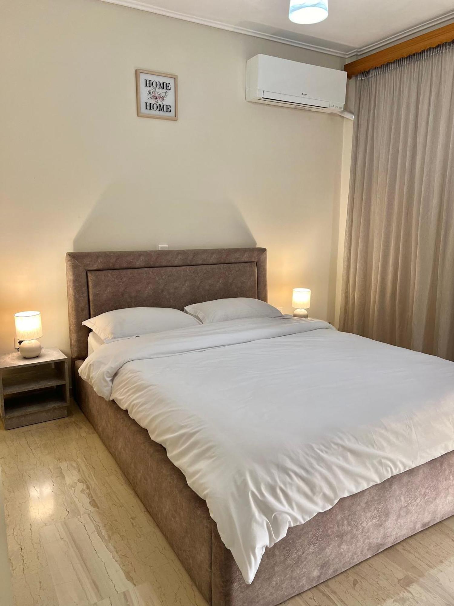 Mamour Apartment In Атина Екстериор снимка