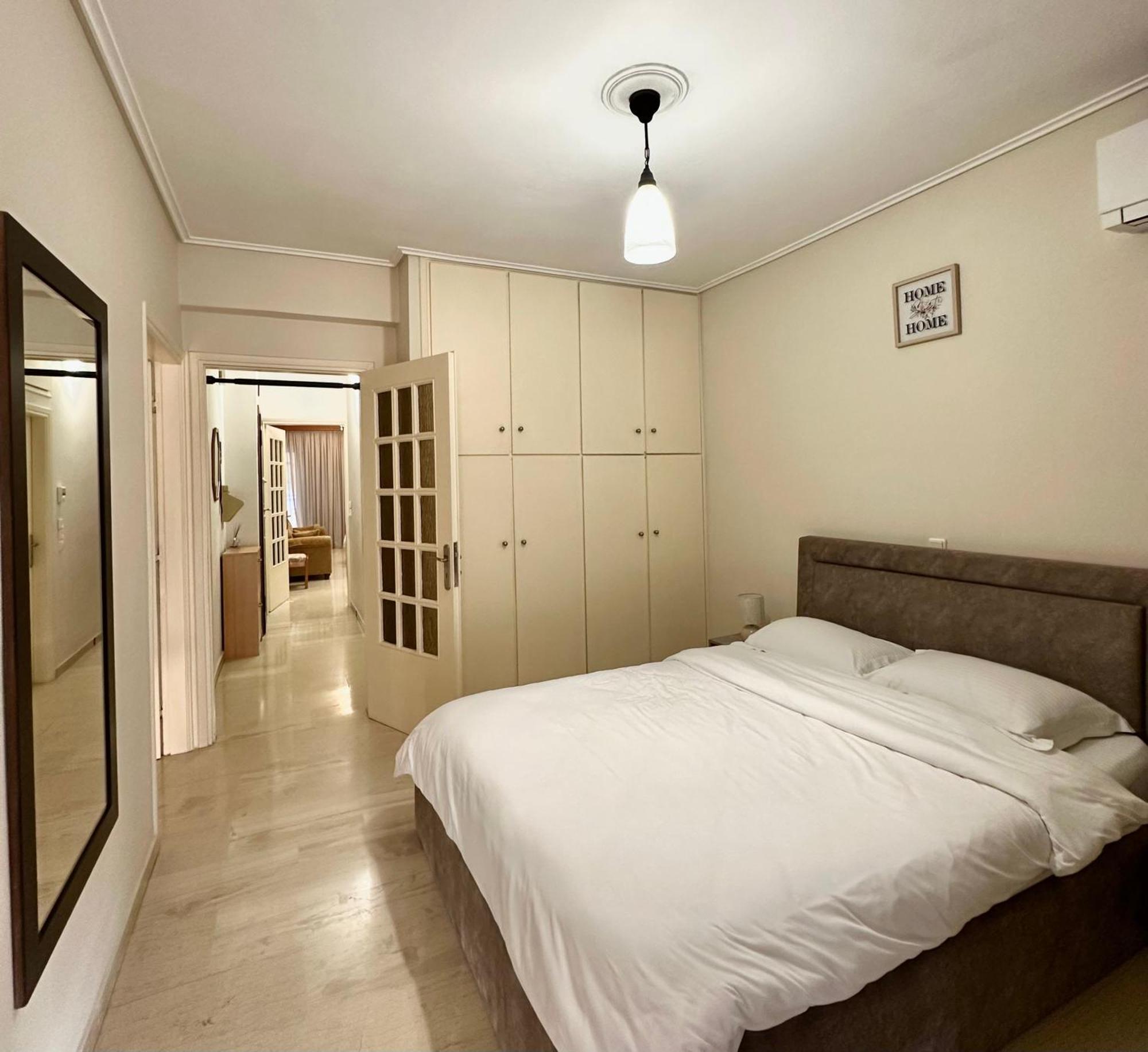 Mamour Apartment In Атина Екстериор снимка