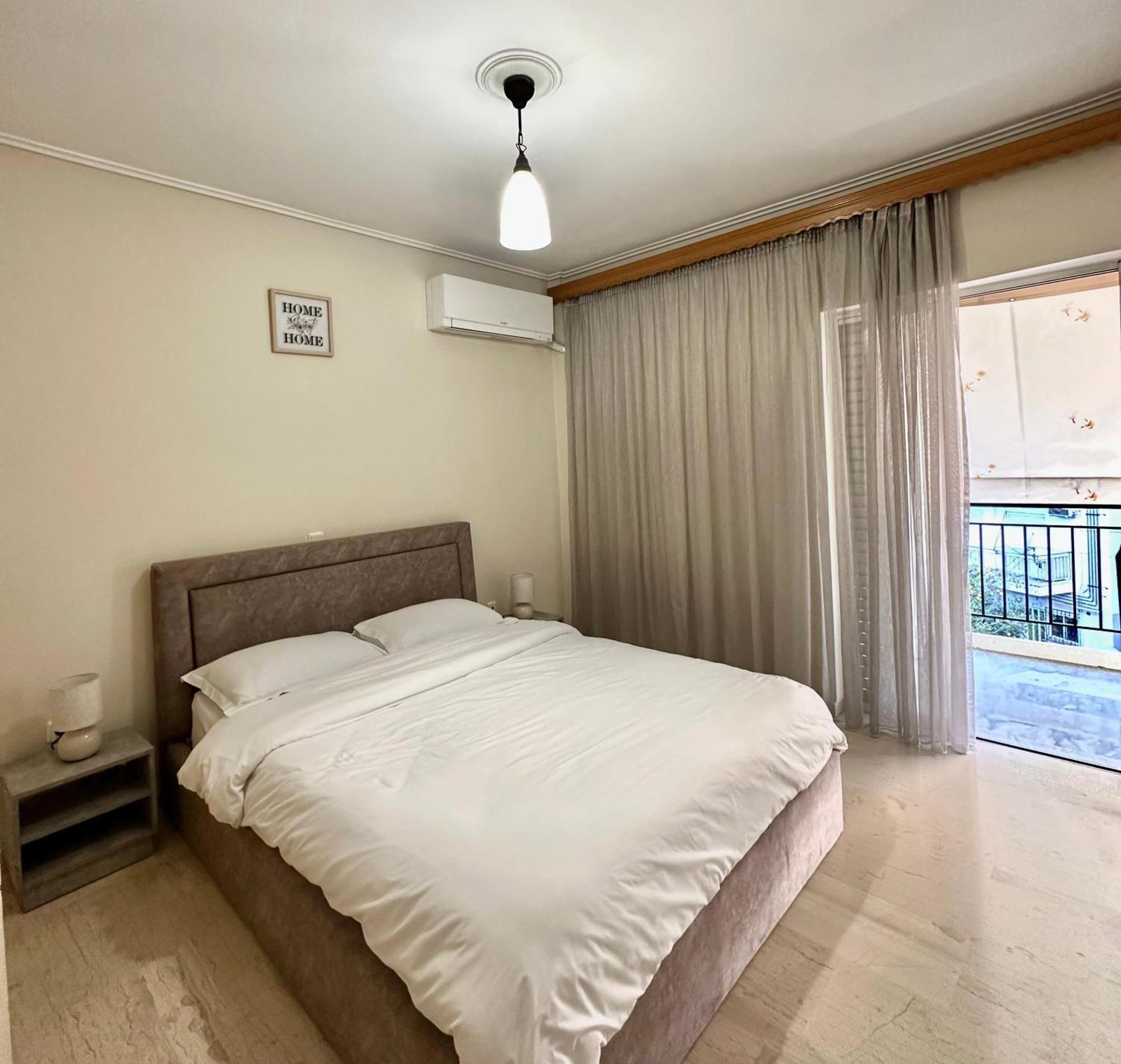 Mamour Apartment In Атина Екстериор снимка